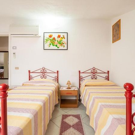 Villa La Brezza Del Sud à Teulada Extérieur photo